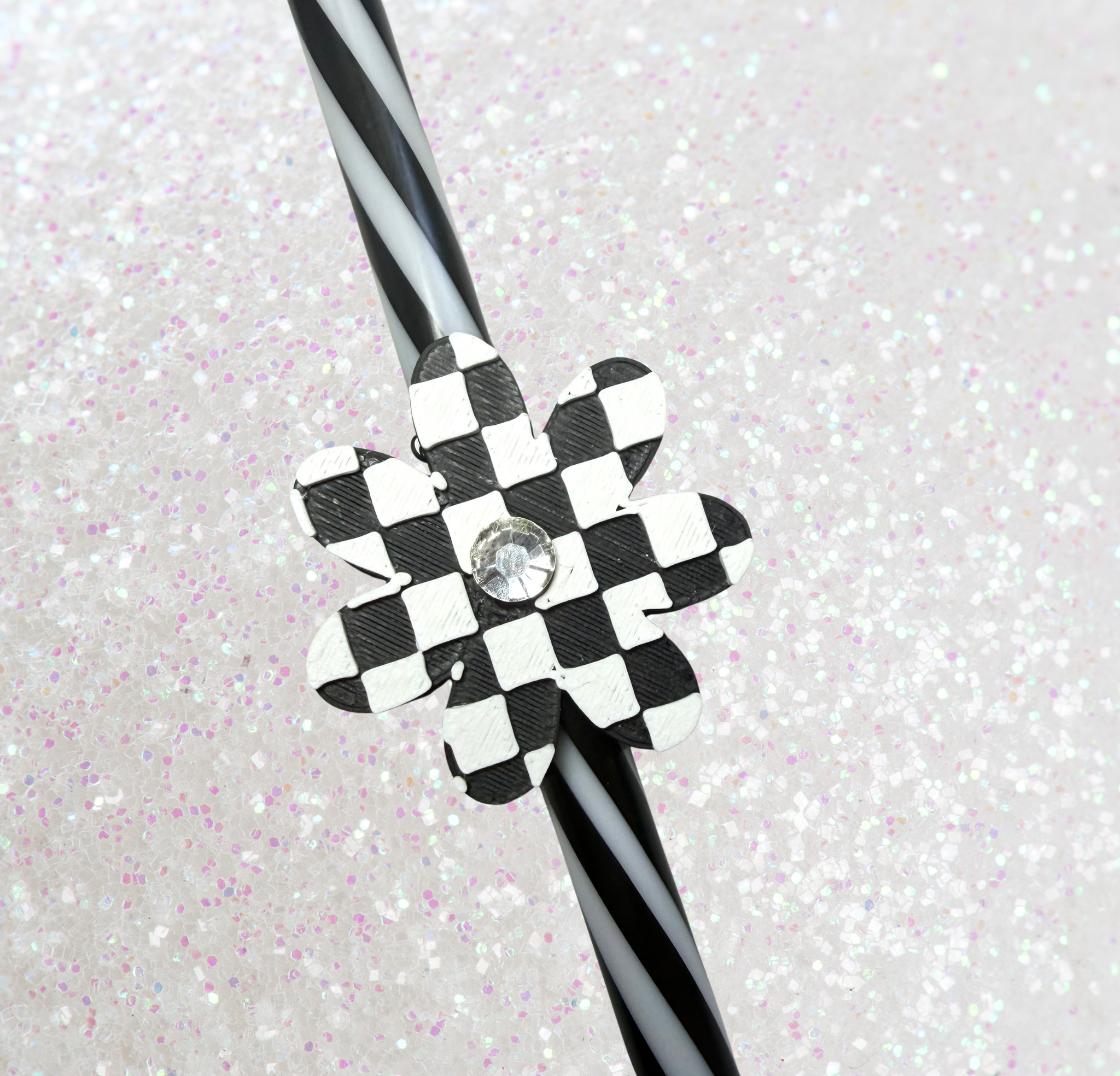 Checkered Flower Straw Topper